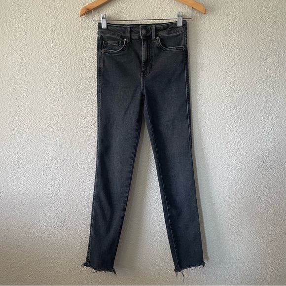 Free People We The Free Jeggings Jeans Women’s 25 Black Stretch Cropped Raw Hem - Picture 3 of 16